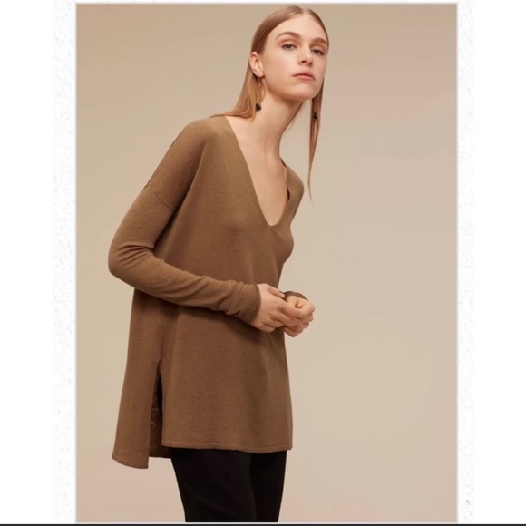Aritzia Babaton Linen Blend Erin sweater, caramel - Picture 5 of 5